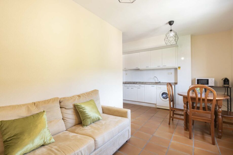 APARTAMENTO 101 (2 habitaciones dobles - 4 PAX)