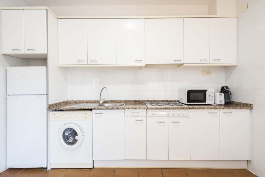 APARTAMENTO 203 (2 habitaciónes dobles - 6 PAX )